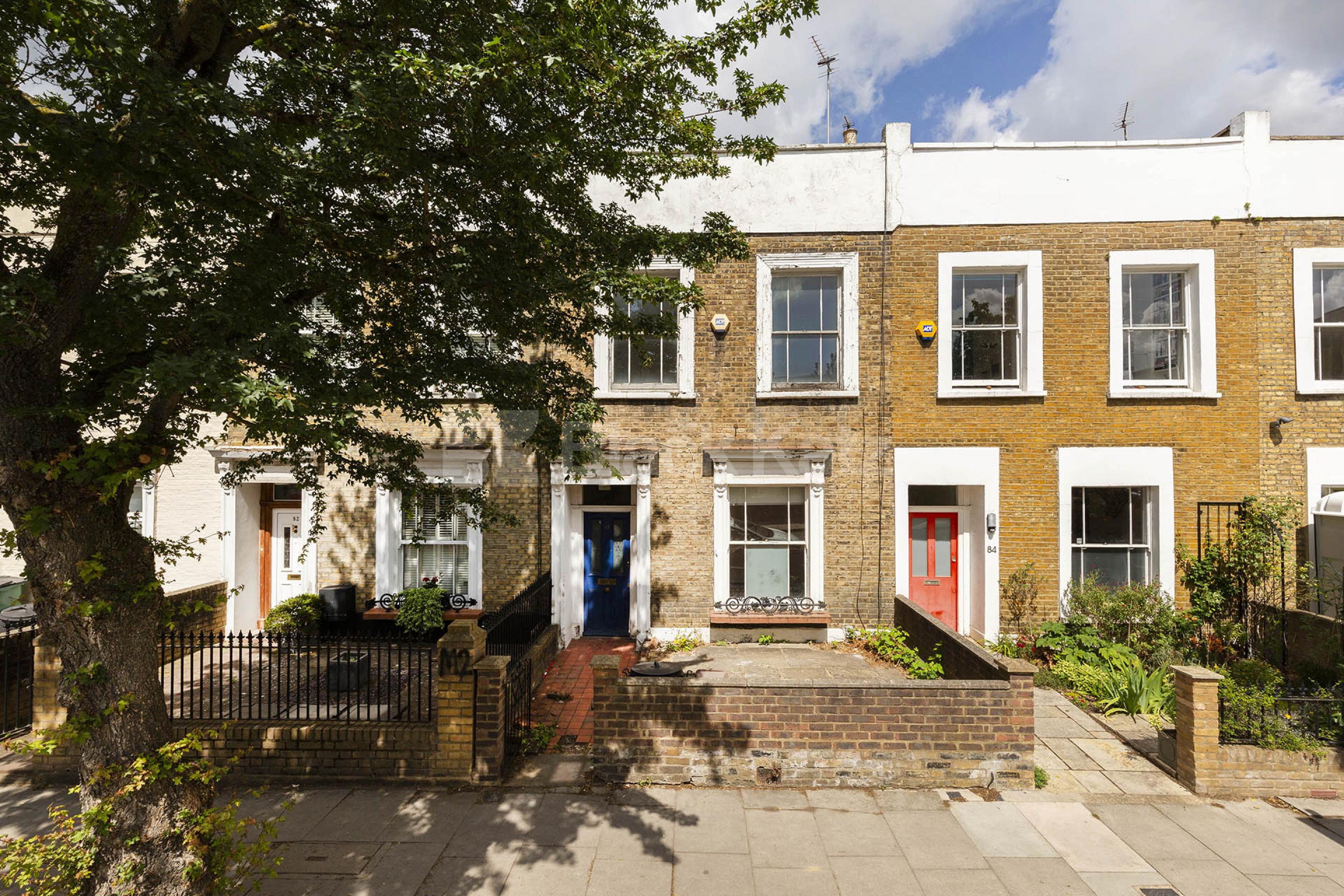 5 double bedrooms 2 bathrooms and garden within a period house  Windsor Road, Holloway N7